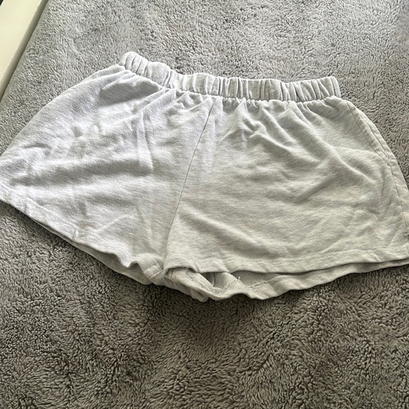 garage size small relaxed shorts! - Picture 1 of 2